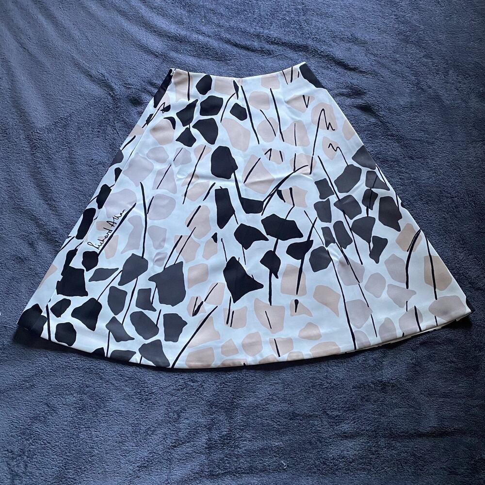 Richard Allen X H&M Womens skirt Size 2 Art Deco Skirt Knee Length